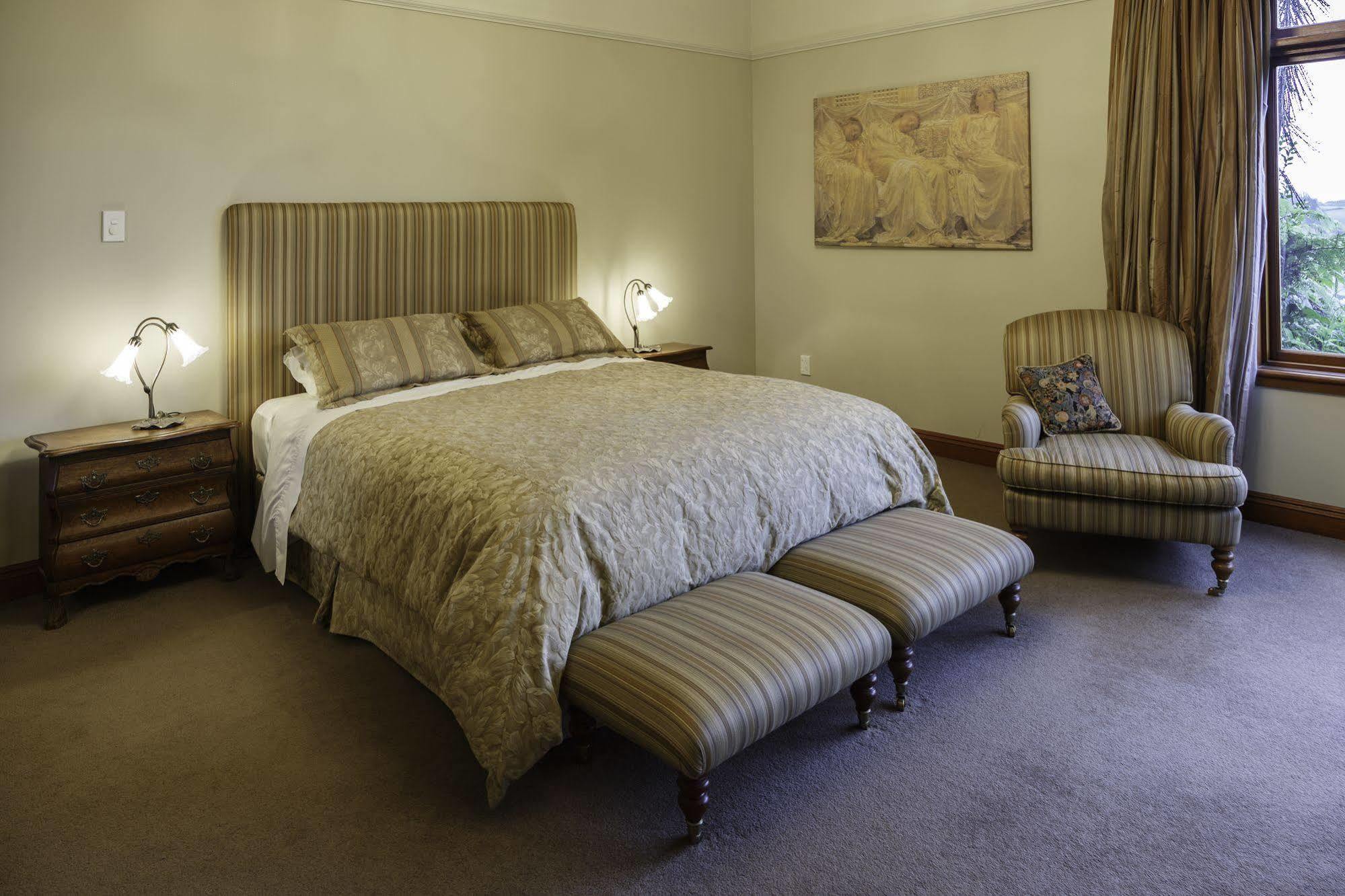 Lake Karapiro Lodge Tirau Exteriör bild